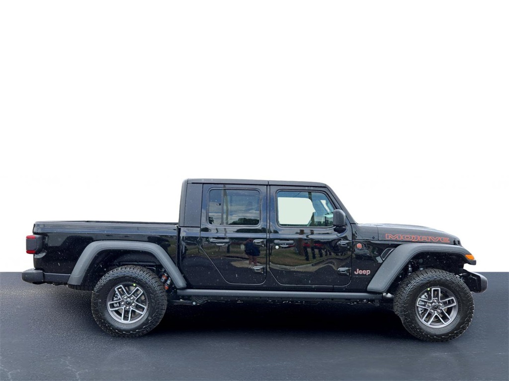 2025 Jeep Gladiator Mojave photo 4