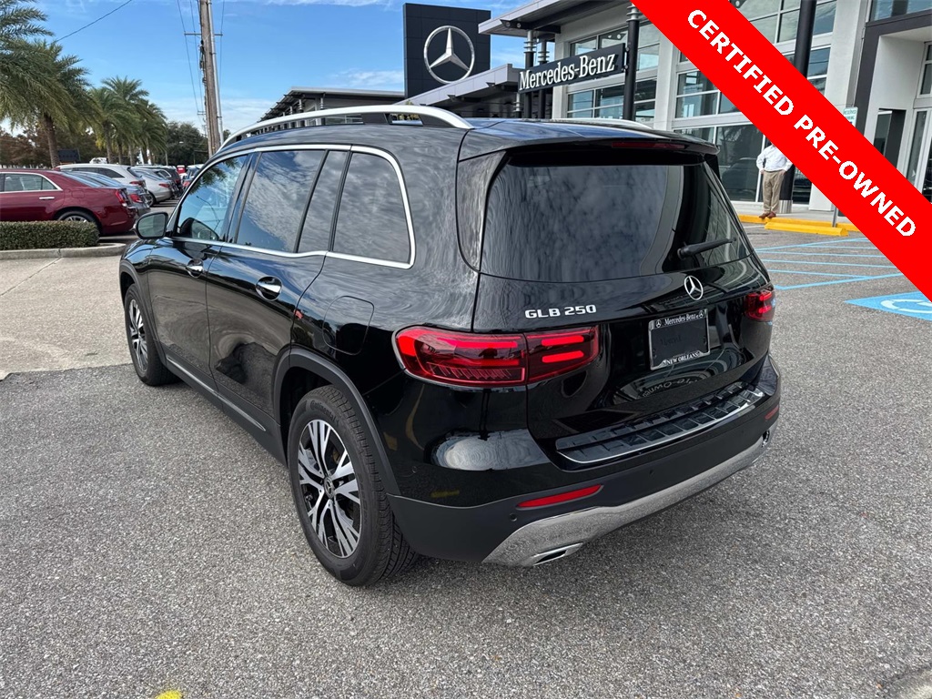 2024 Mercedes Benz GLB 250 photo 3