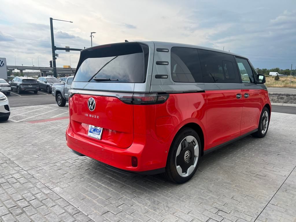 2025 Volkswagen ID. Buzz Pro S photo 4