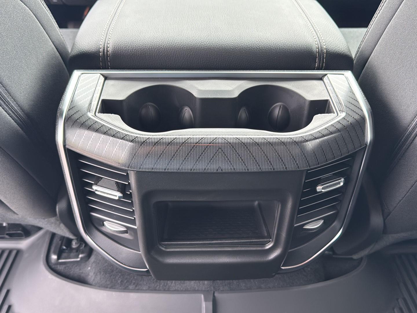 2025 Ram 1500 Big Horn photo 21