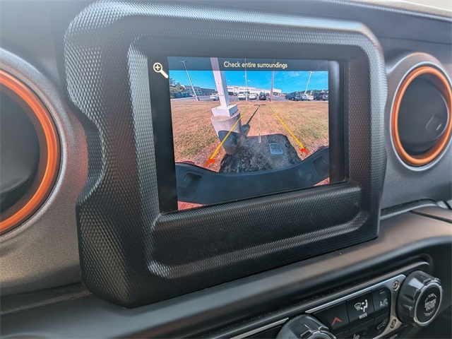2021 Jeep Gladiator Mojave photo 16