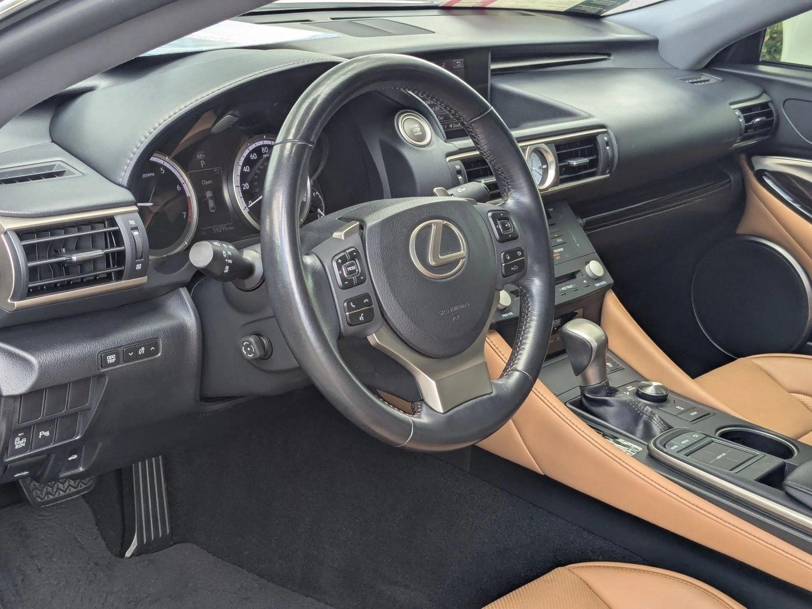 2016 Lexus RC 350 photo 10