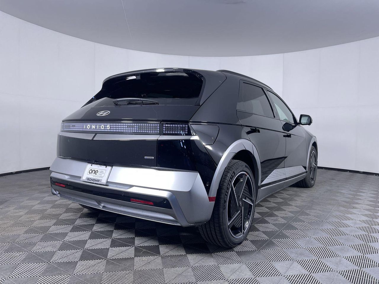 2025 Hyundai Ioniq 5 Limited photo 5