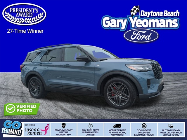 2026 Ford Explorer ST-LINE's photo