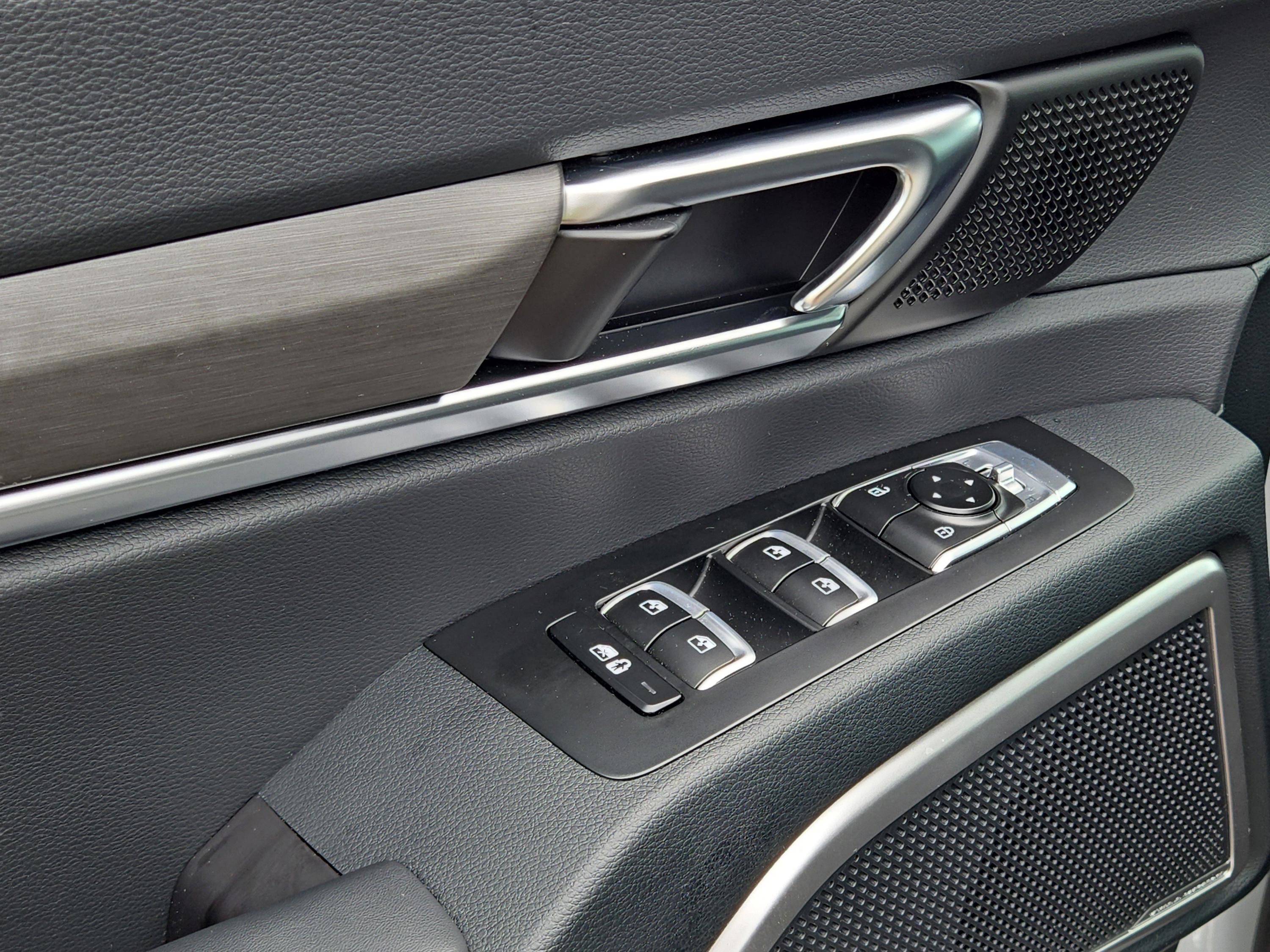 2024 Kia Telluride EX X-Line photo 18