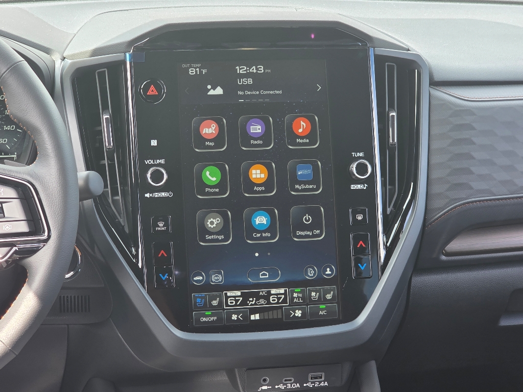 2025 Subaru Forester Touring photo 3