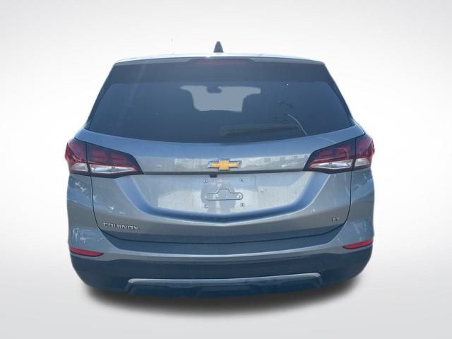 2023 Chevrolet Equinox LT photo 4
