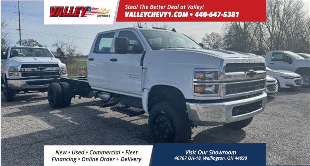 2024 Chevrolet Silverado 4500 Medium Duty Chassis Cab 1LT's photo