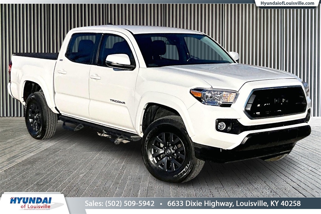 2023 Toyota Tacoma SR5's photo