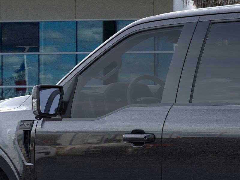 2025 Ford F-150 Lariat photo 19