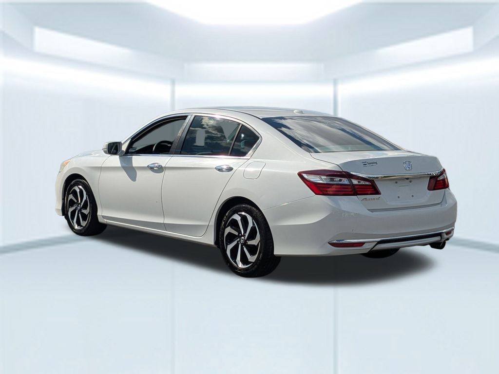 2016 Honda Accord EX photo 2