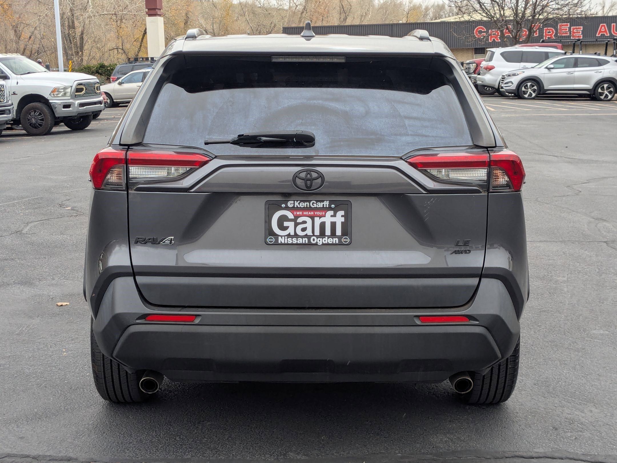 2019 Toyota RAV4 LE photo 2