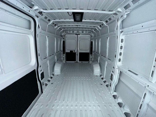2025 Ram ProMaster 3500 Cargo Van photo 31
