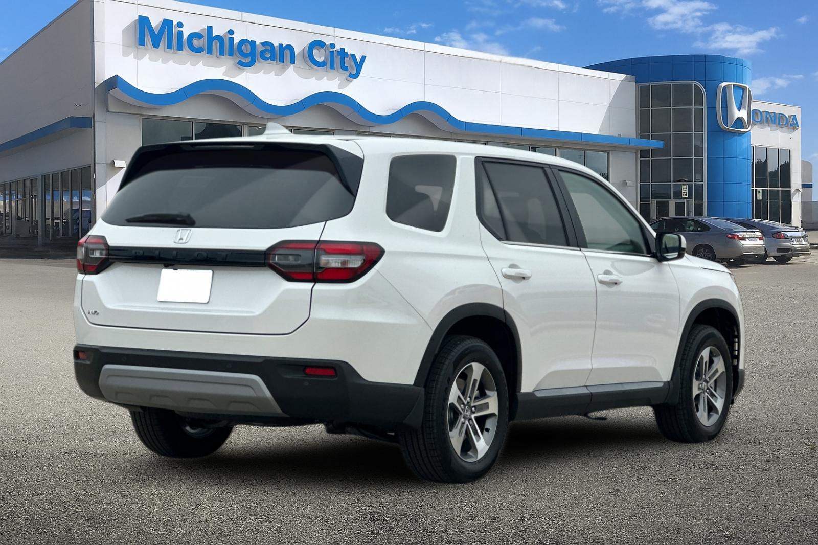 2025 Honda Pilot EX-L photo 5