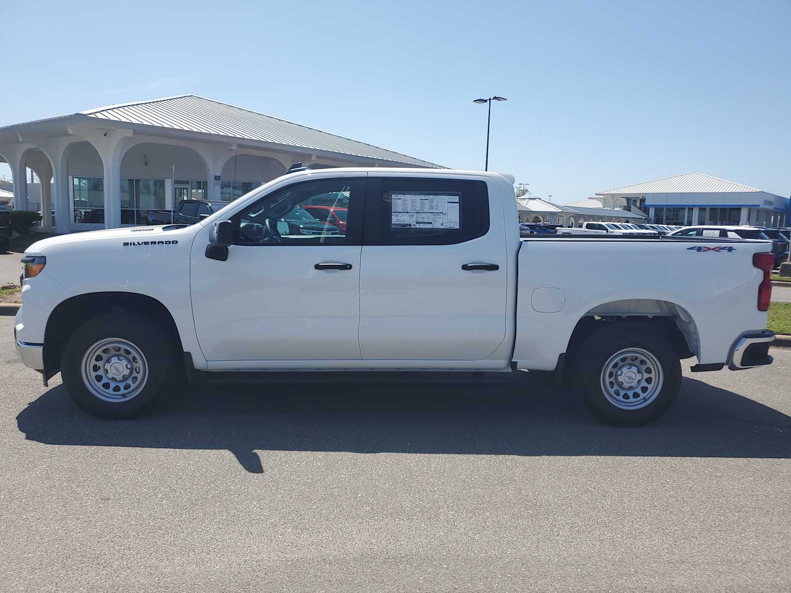 2025 Chevrolet Silverado 1500 photo 2