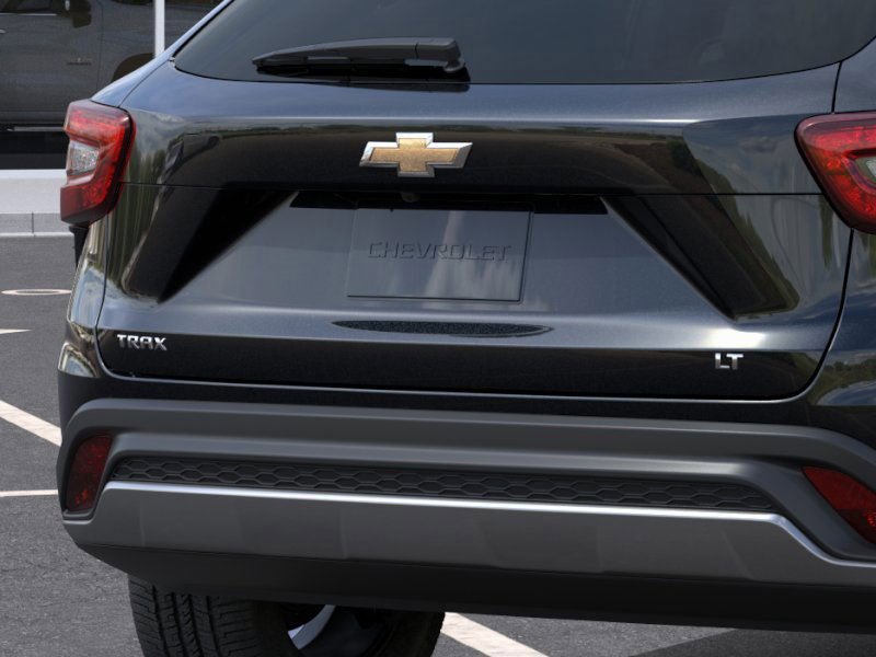 2025 Chevrolet Trax LT photo 10