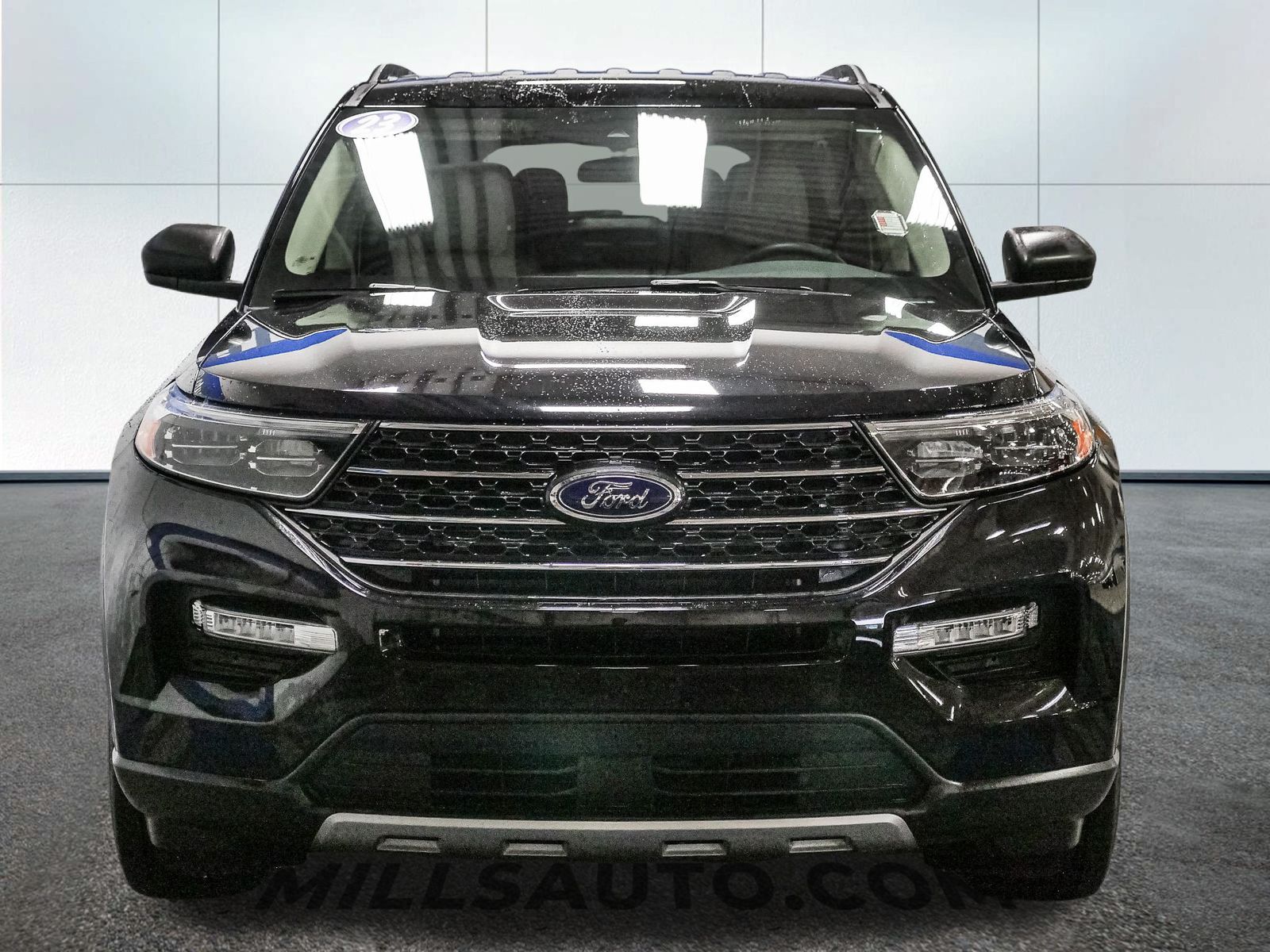 2023 Ford Explorer XLT photo 12