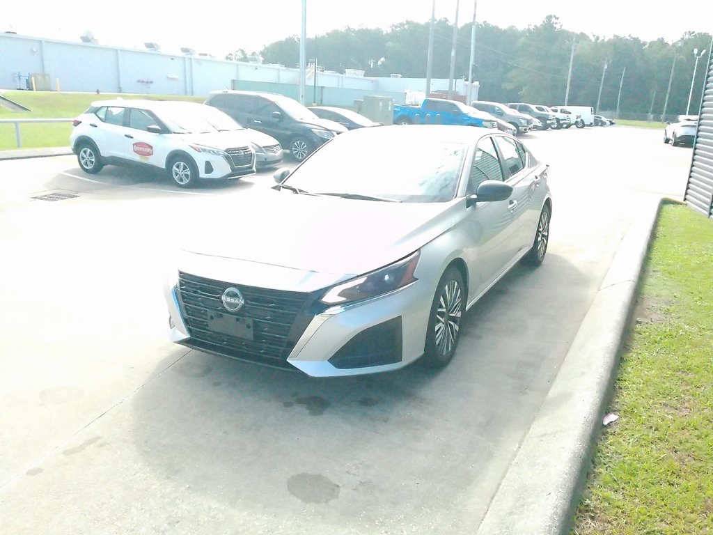 2024 Nissan Altima 2.5 SV photo 6