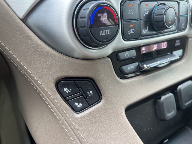 2018 Gmc Yukon SLT photo 7