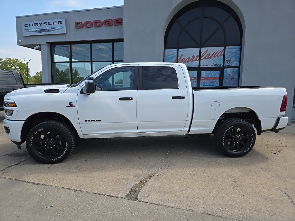 2026 Ram 2500 Big Horn photo 4