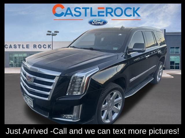 2016 Cadillac Escalade Luxury's photo