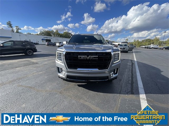 2022 Gmc Yukon SLE photo 9