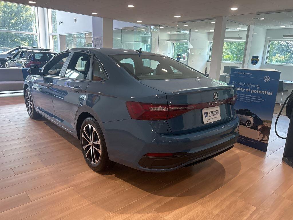 2025 Volkswagen Jetta 1.5T Sport photo 16