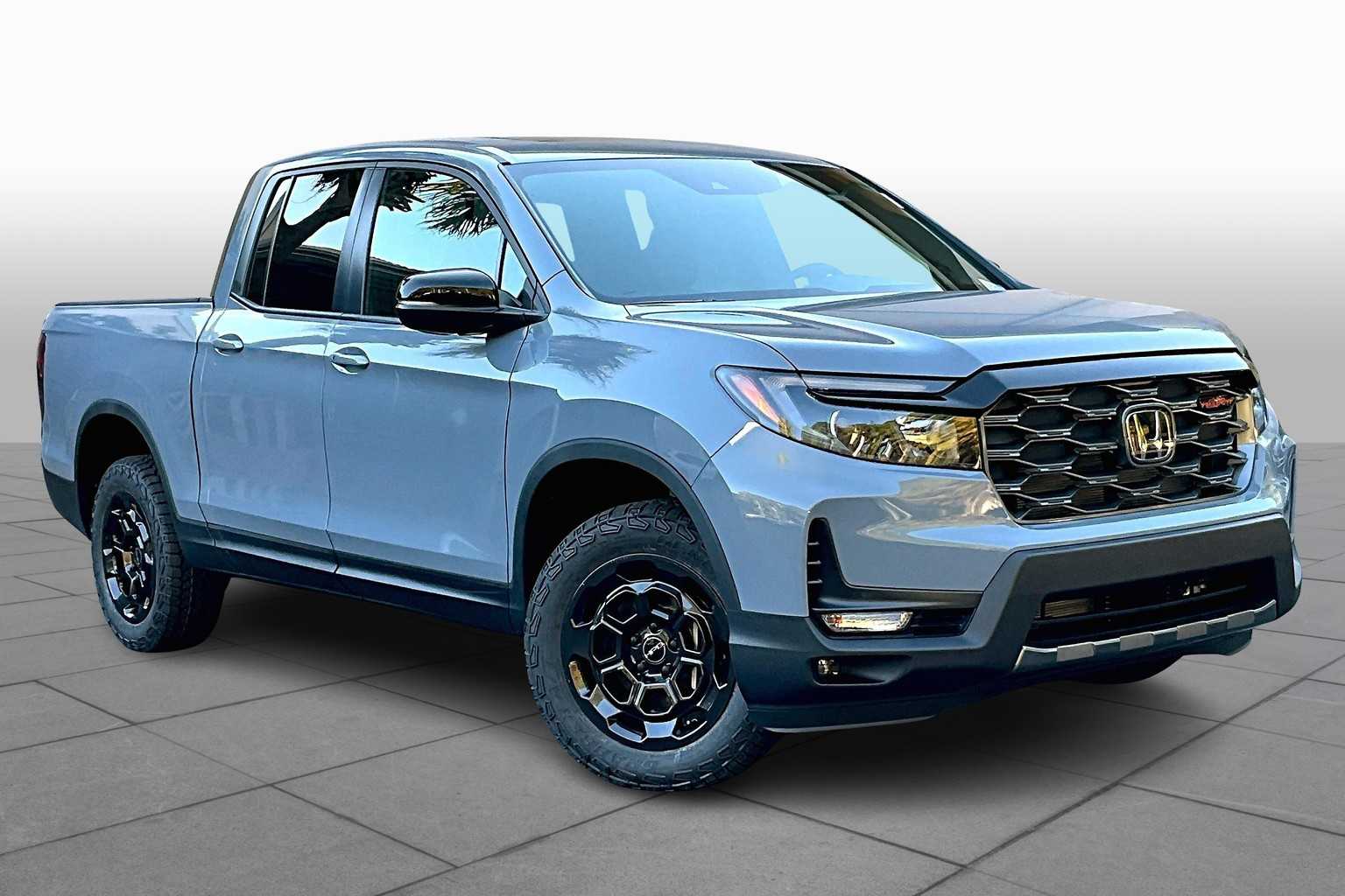 2026 Honda Ridgeline TrailSport photo 2