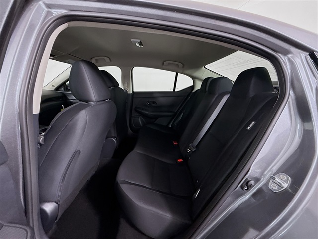 2025 Nissan Sentra S photo 8