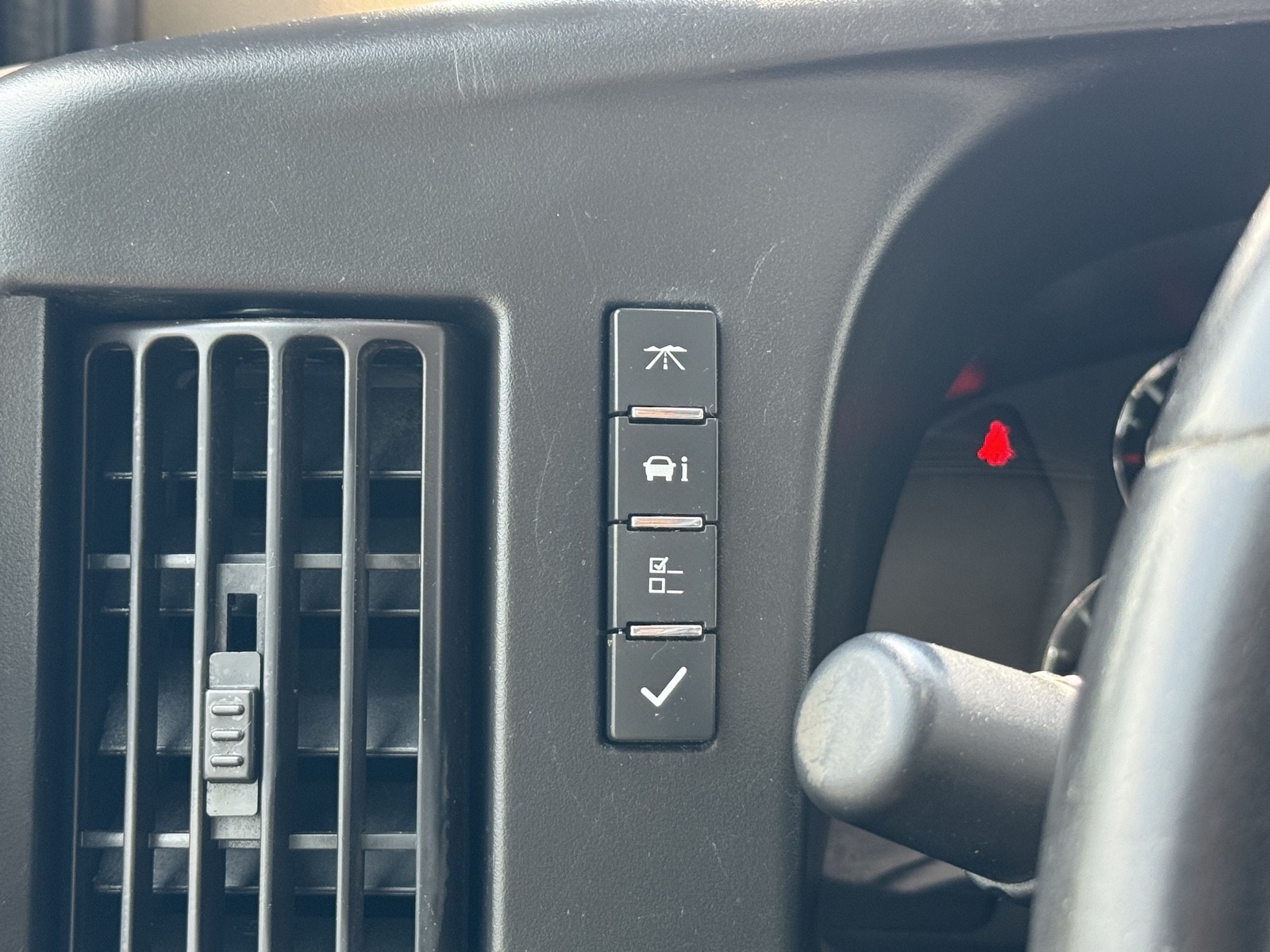 2021 Chevrolet Express Cargo Work Van 2500 photo 21