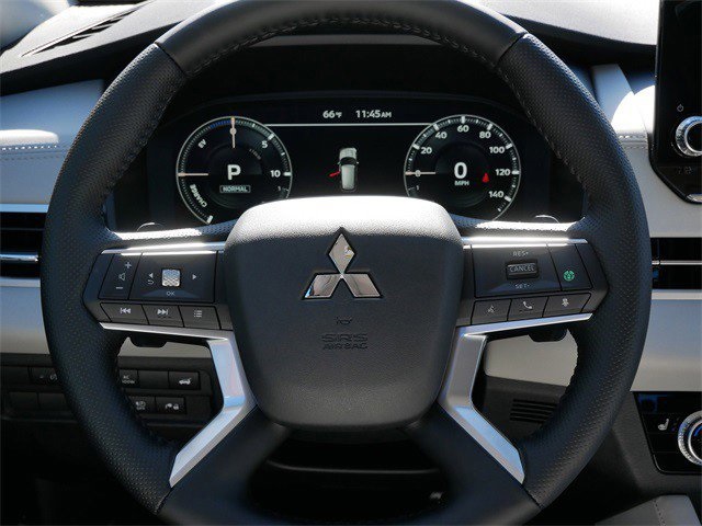 2025 Mitsubishi Outlander PHEV SEL Black Edition photo 7