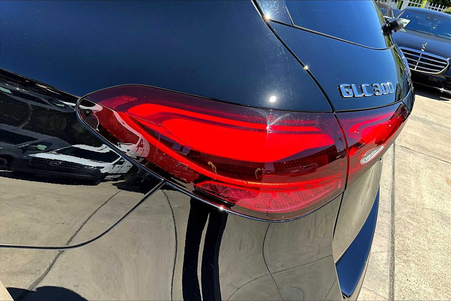 2024 Mercedes Benz GLC 300 4MATIC photo 27
