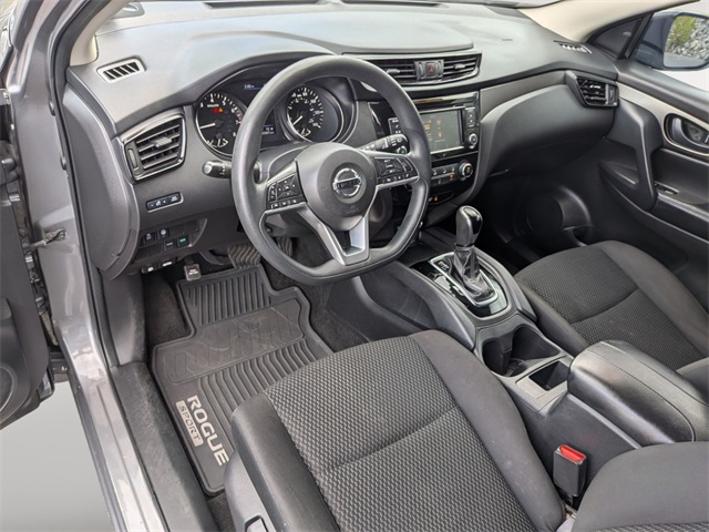2020 Nissan Rogue Sport S photo 11