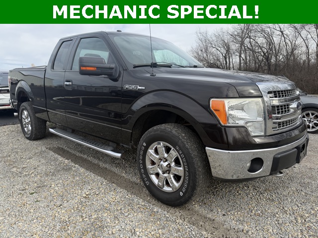 2013 Ford F-150 XL's photo