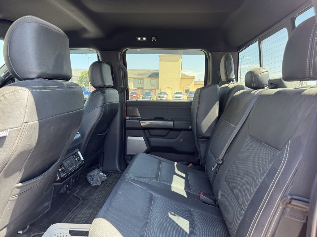 2022 Ford F-150 XLT photo 2