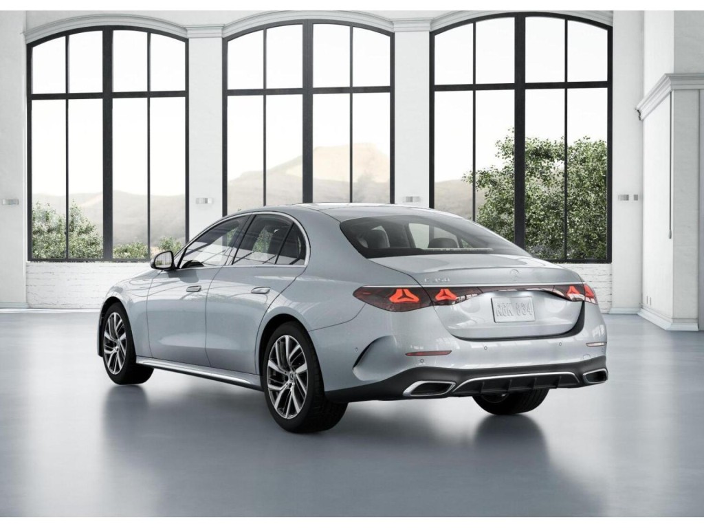 2026 Mercedes Benz E 350 photo 27