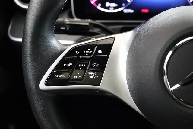 2025 Mercedes Benz C 300 4MATIC photo 4