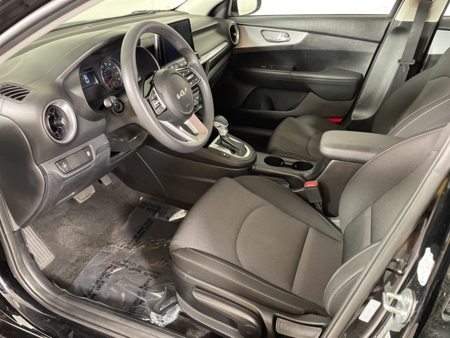 2024 Kia Forte LXS photo 15