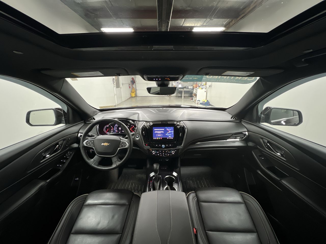 2023 Chevrolet Traverse Premier photo 19