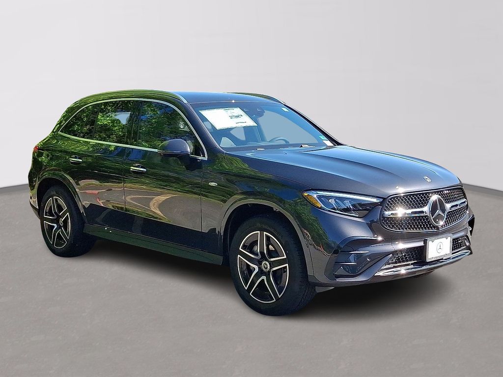 2025 Mercedes Benz GLC 350e 4MATIC photo 2
