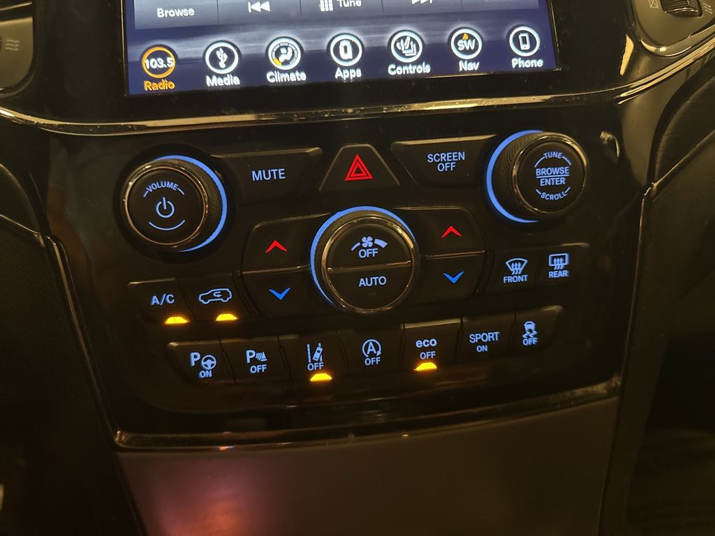 2019 Jeep Grand Cherokee High Altitude photo 18