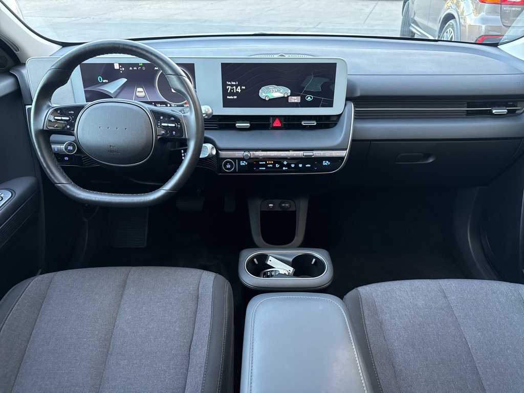 2024 Hyundai Ioniq 5 SEL photo 16