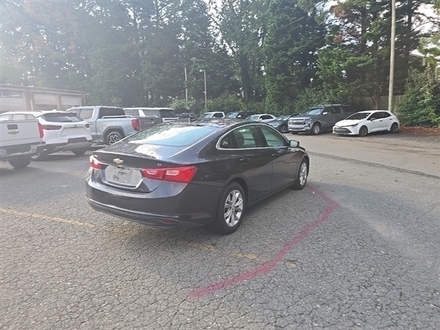 2023 Chevrolet Malibu 1LT photo 4