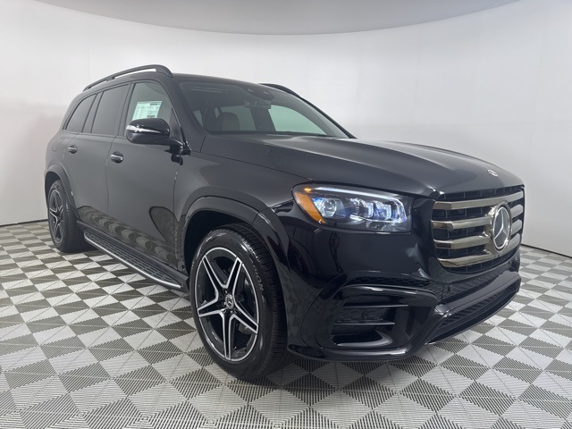 2026 Mercedes-Benz GLS Base's photo