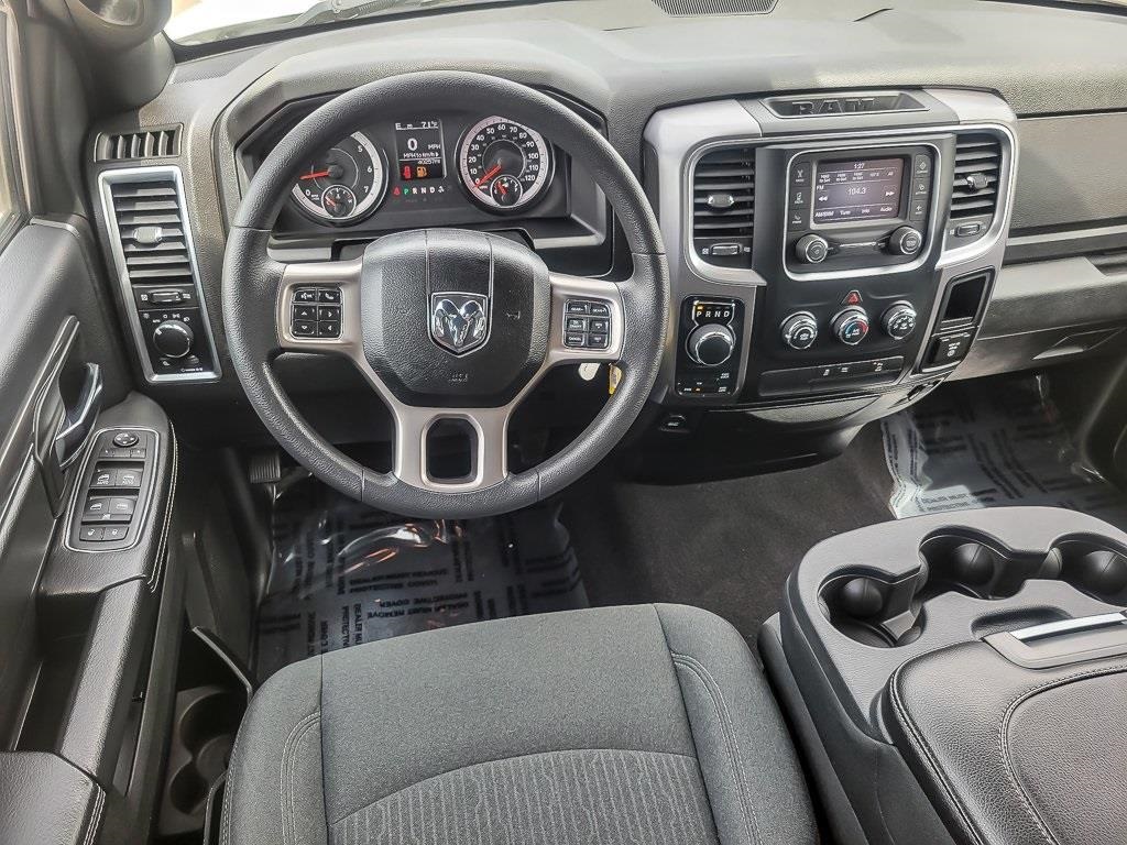 2022 Ram 1500 Classic Warlock photo 8