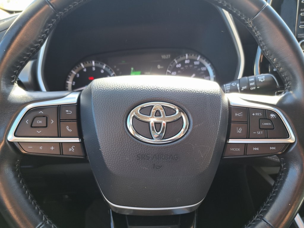 2020 Toyota Highlander XLE photo 11