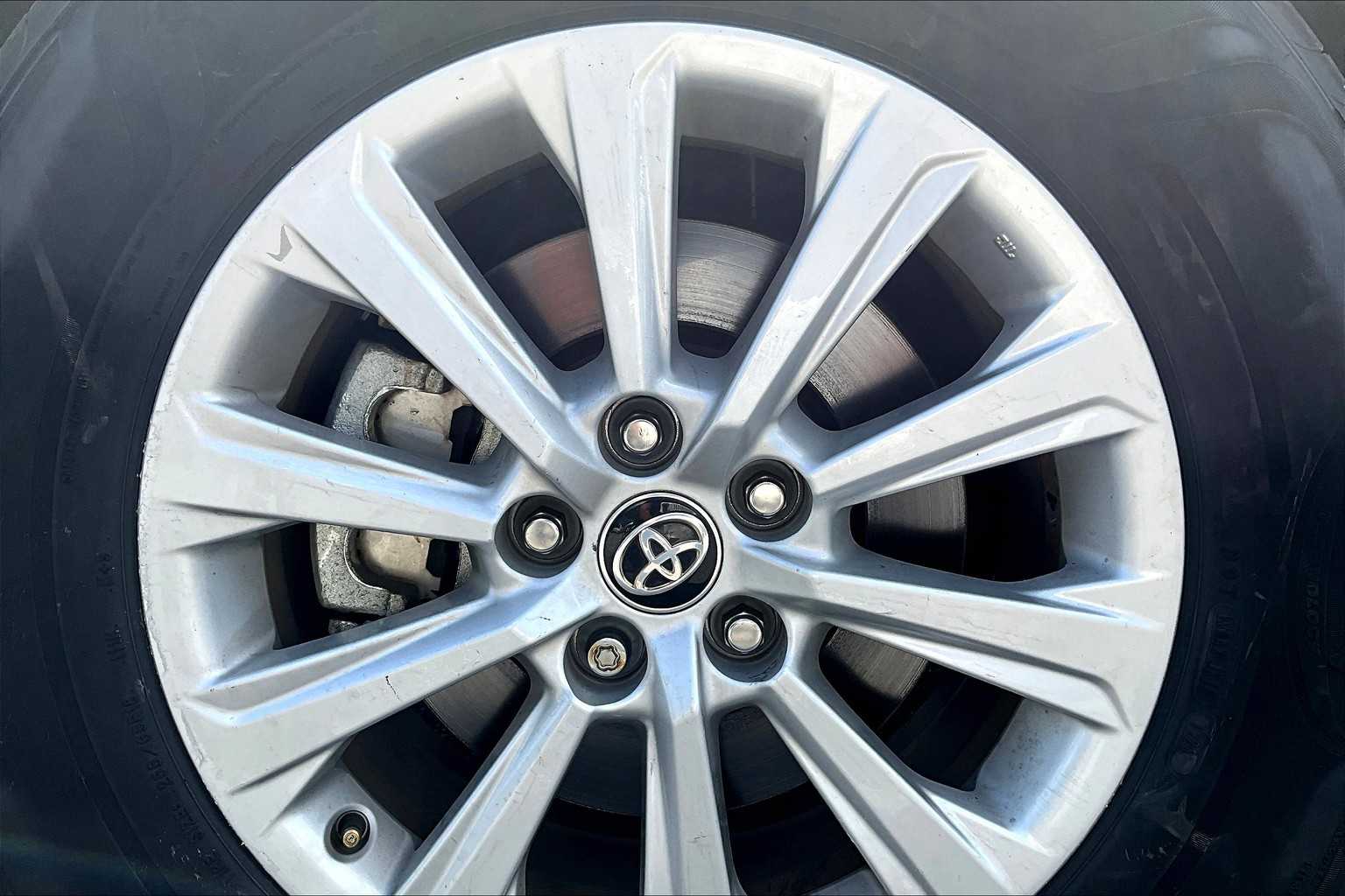 2024 Toyota Grand Highlander XLE AWD photo 9