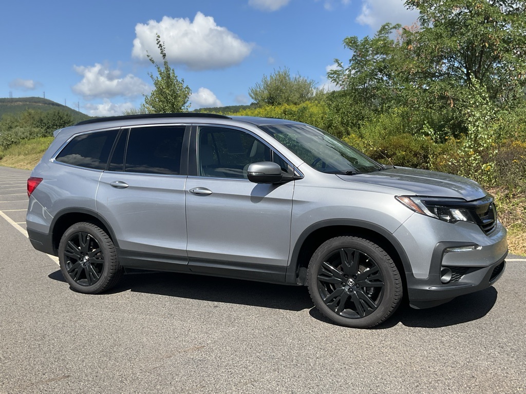 2022 Honda Pilot SE's photo