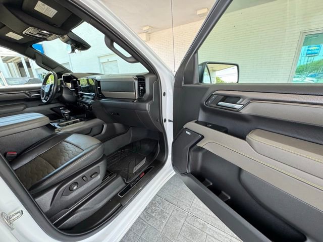 2023 Chevrolet Silverado 1500 ZR2 photo 13