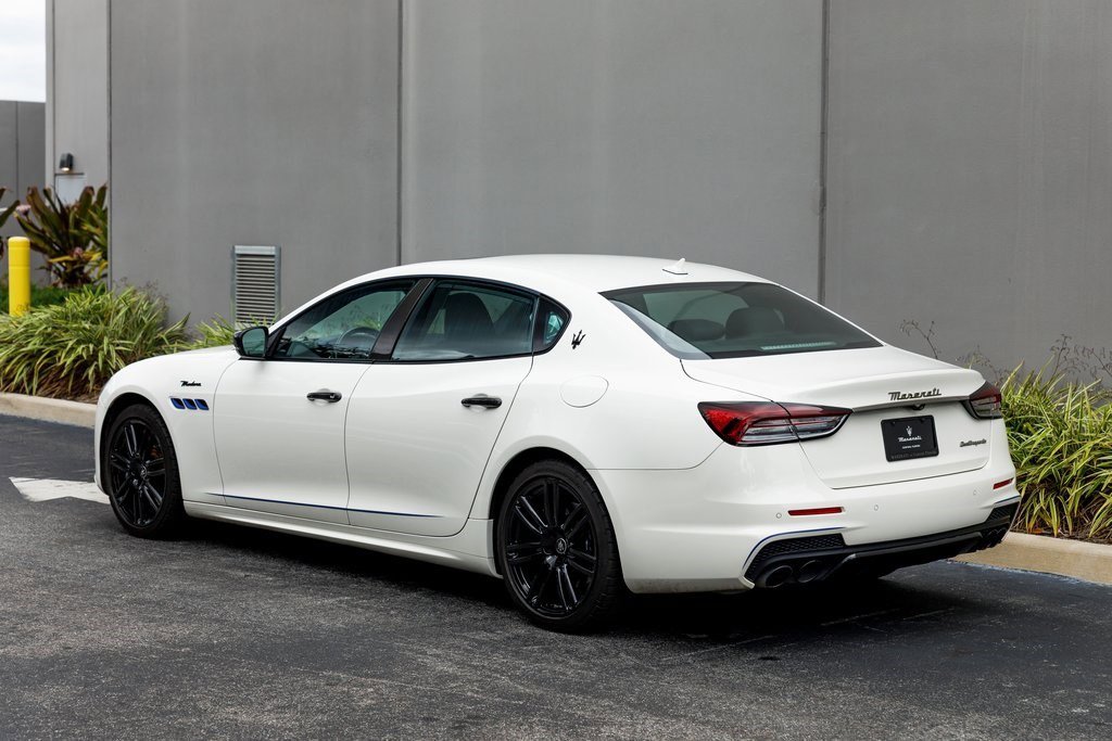 2022 Maserati Quattroporte Modena photo 3